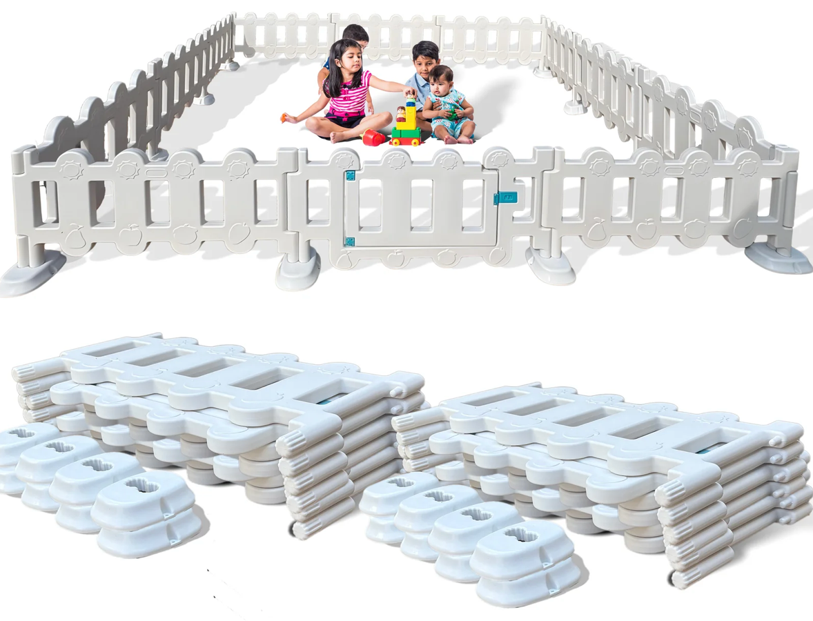 10ft x 10ft Plastic Gate